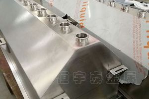 不銹鋼焊接水箱加工，【恒宇泰金屬】接口焊接防滲漏很重要