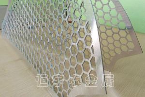 不同材質的金屬激光切割加工厚度是否一樣
