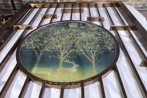 分析不銹鋼屏風的構造