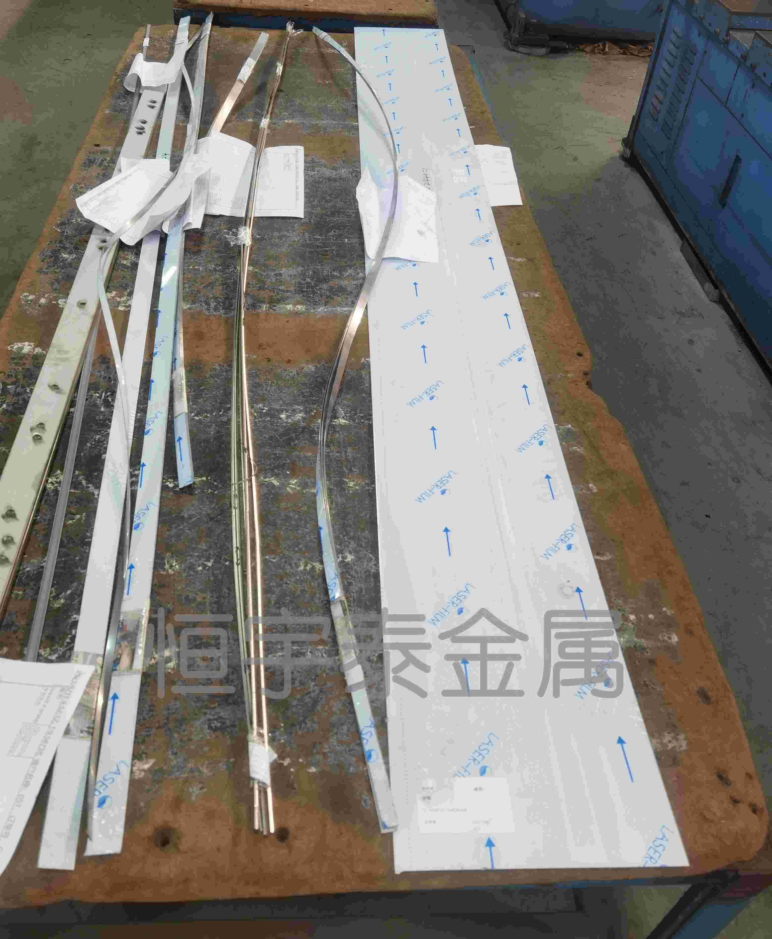 鈑金加工過程中 進(jìn)行滾動剪切的操作是必不可少的