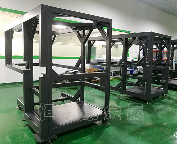 我將引導你掌握鈑金制造過程中的基本知識和技巧