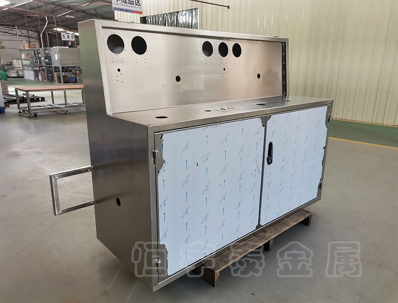如何應對鈑金機箱在空氣中發生氧化的技巧